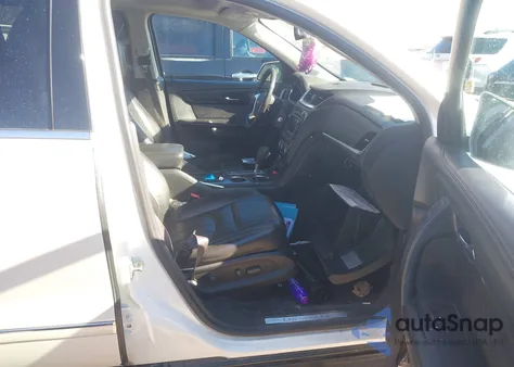 2015 Chevrolet Traverse Ltz из США, поврежденный, VIN 1GNKRJKD4FJ121029